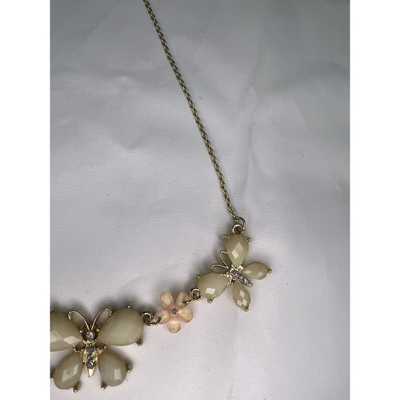 Gold Tone Rhinestones Butterfly Flowers‎ Statement Necklace - Picture 6 of 9